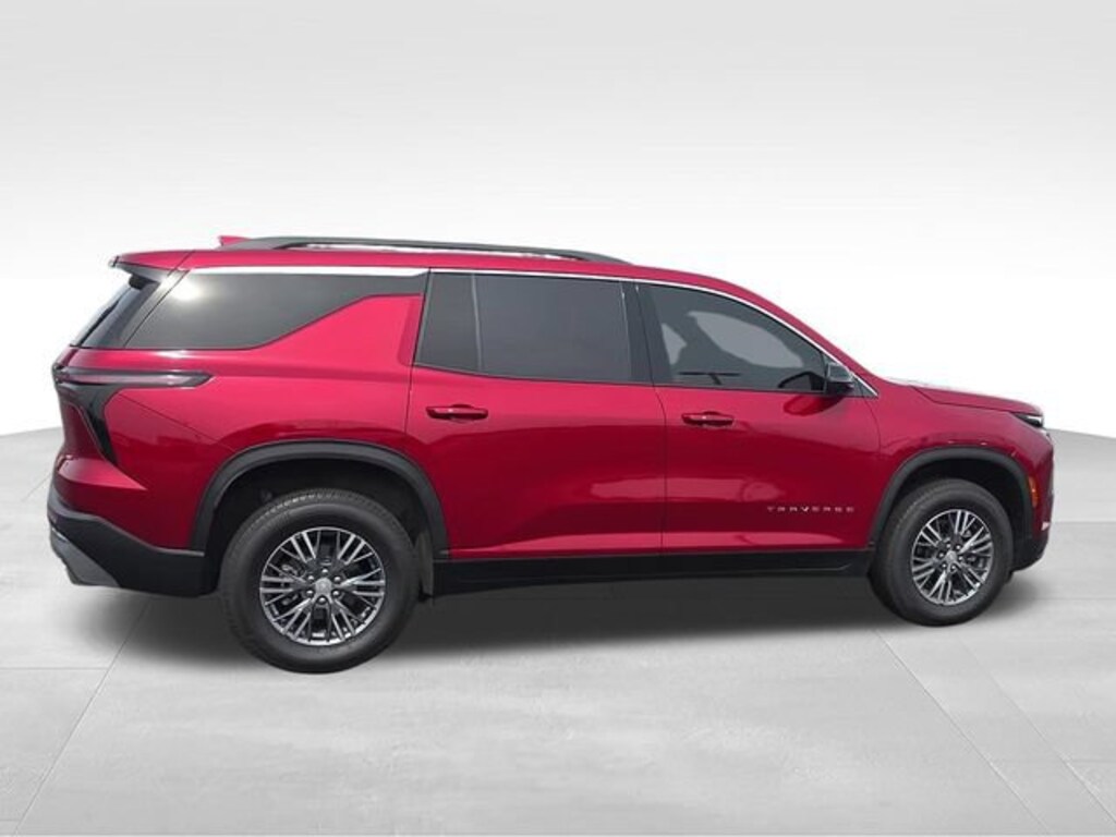 Used 2026 Chevrolet Traverse LT SUV
