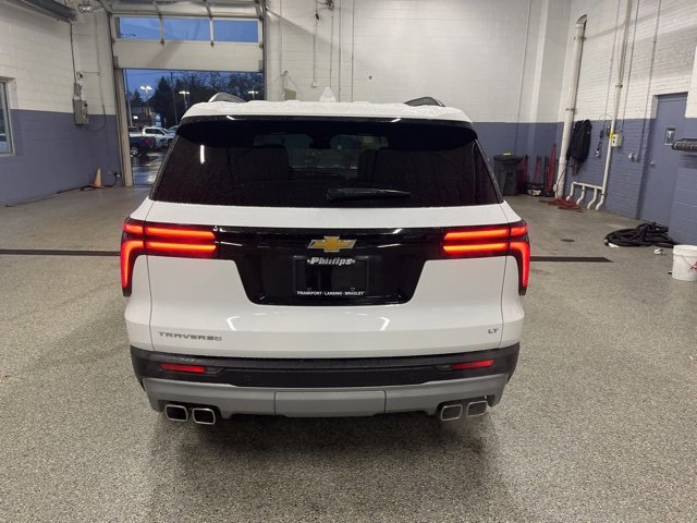 2024 Chevrolet Traverse photo 4