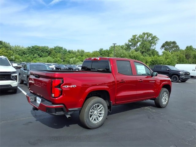 2026 Chevrolet Colorado LT photo 3