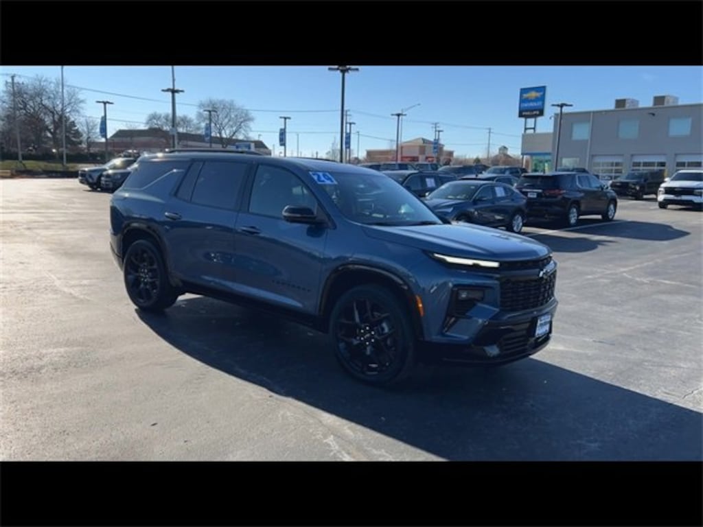 Used 2024 Chevrolet Traverse RS SUV