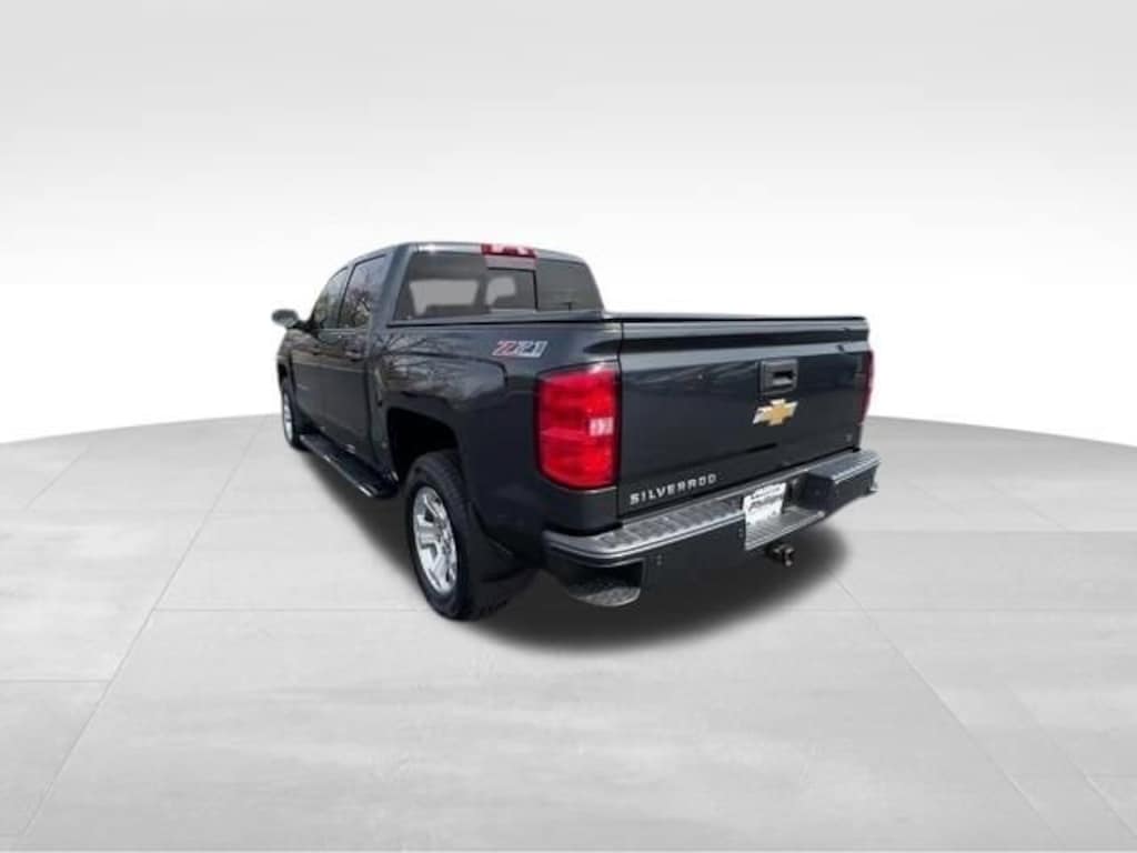 Used 2017 Chevrolet Silverado 1500 LT Truck