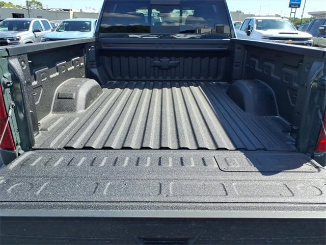 2026 Chevrolet Silverado 2500HD LT photo 4