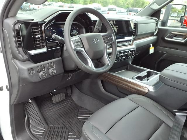 2026 Chevrolet Silverado 2500 HD LT - Photo 6
