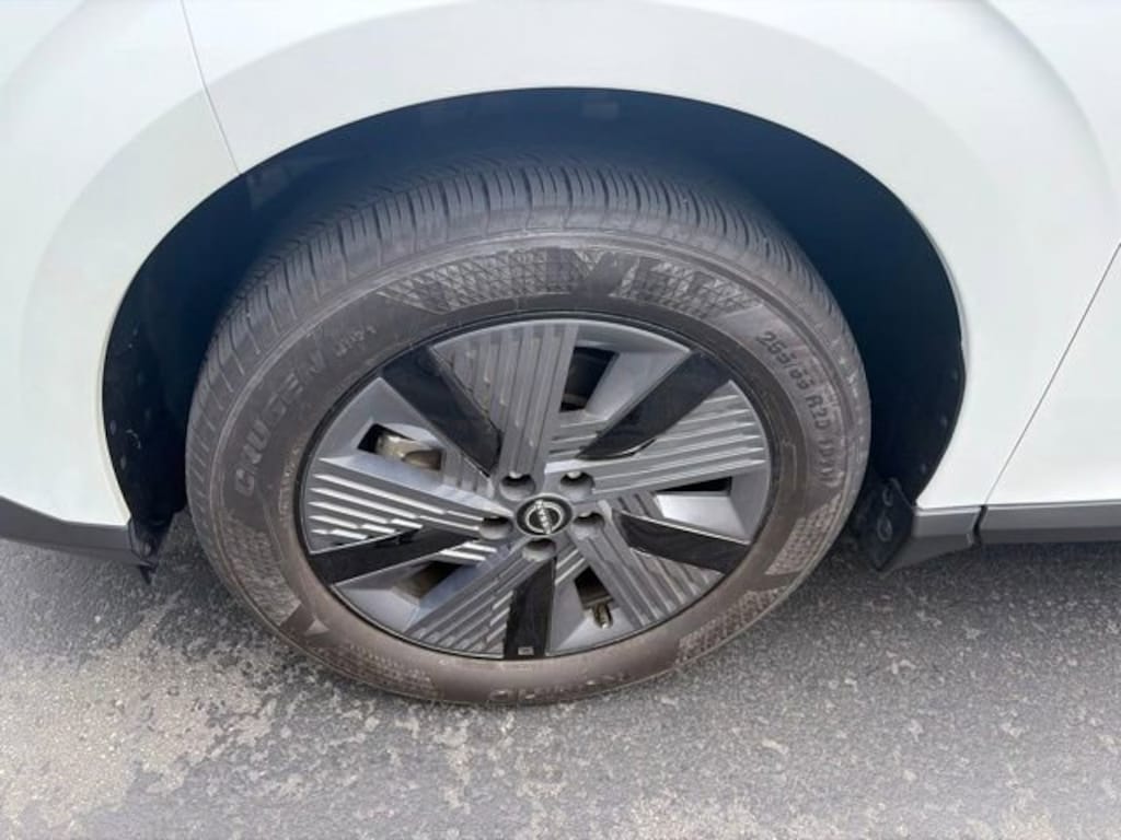 Used 2025 Nissan Murano SL