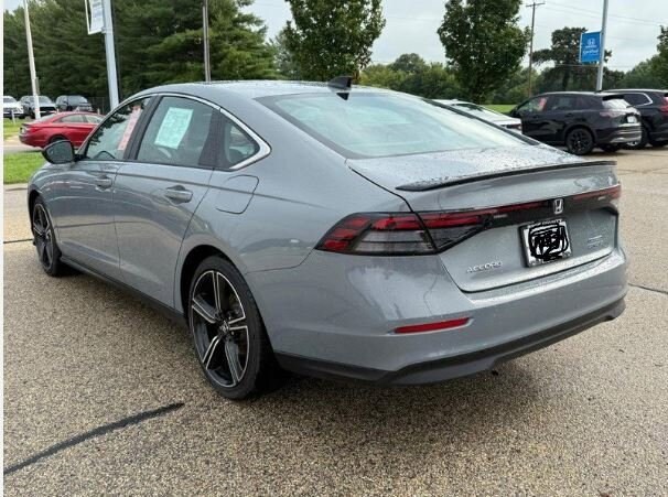 2025 Honda Accord Hybrid Sport photo 2