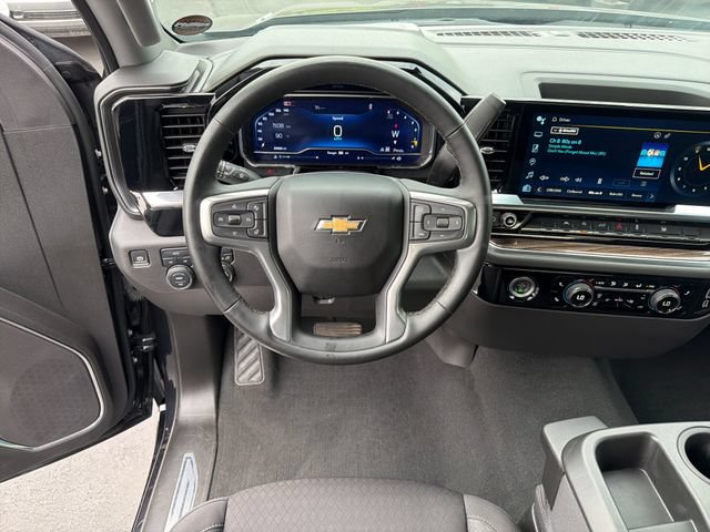 2024 Chevrolet Silverado 1500 LT - Photo 13