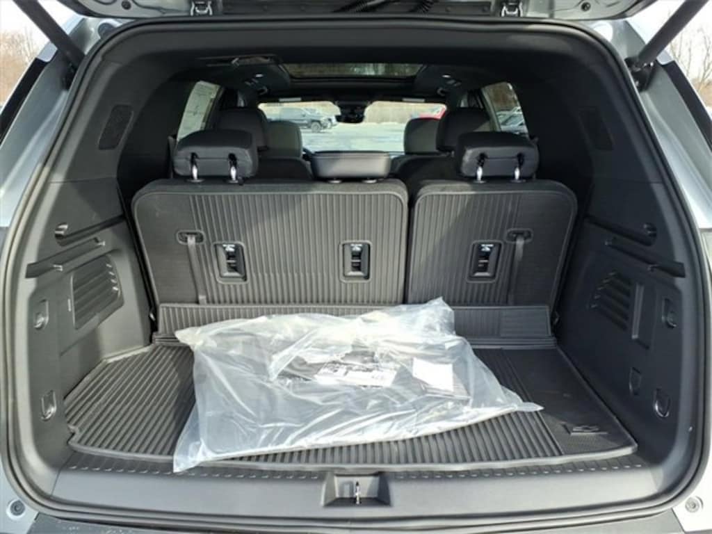 New 2026 Chevrolet Traverse LT SUV