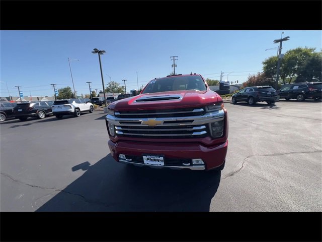 2020 Chevrolet Silverado 2500HD High Country photo 3