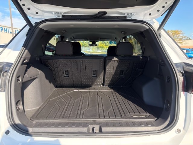 2024 Chevrolet Equinox LT - Photo 22