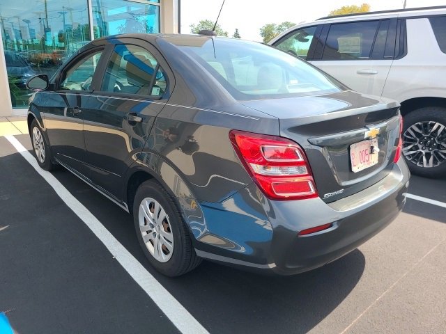 2019 Chevrolet Sonic LS photo 3