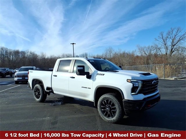 2026 Chevrolet Silverado 2500HD LT's photo