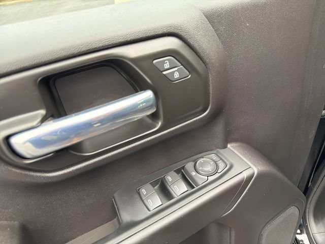 2023 Chevrolet Silverado 1500 Custom - Photo 11