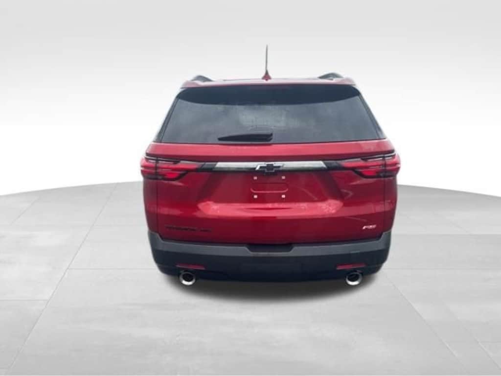 Used 2023 Chevrolet Traverse RS SUV