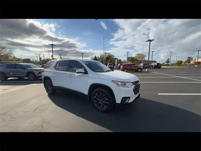 2018 Chevrolet Traverse RS 2LT photo 2