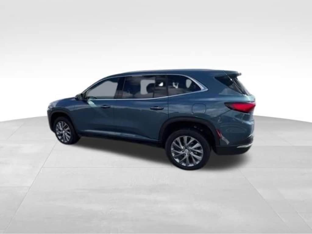 Used 2025 Buick Enclave Preferred SUV