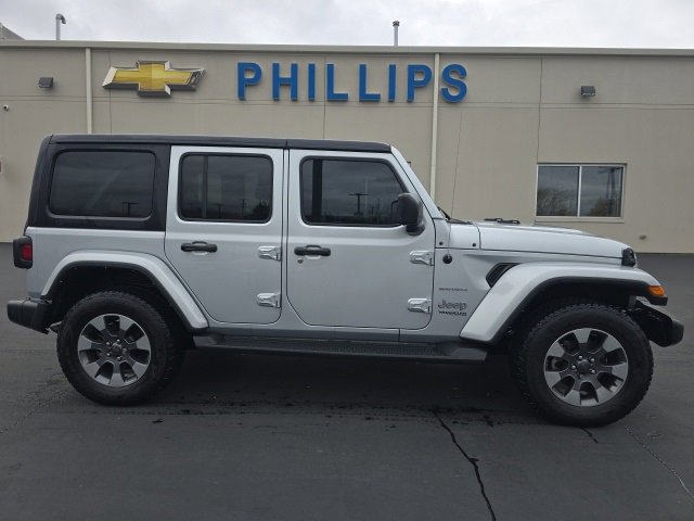 2022 Jeep Wrangler Unlimited Sahara photo 4