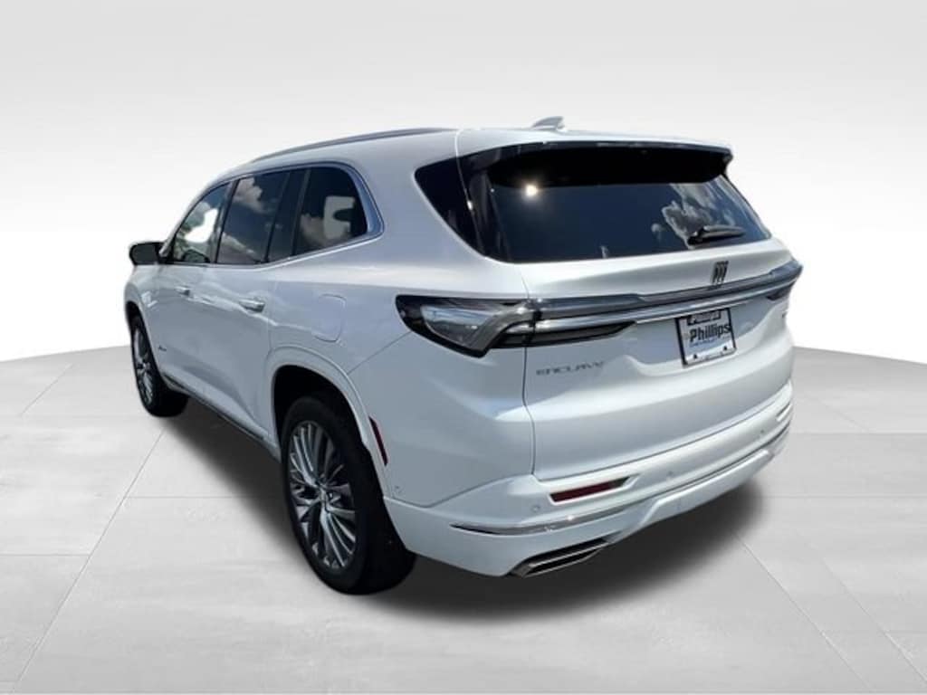 Used 2025 Buick Enclave Avenir SUV