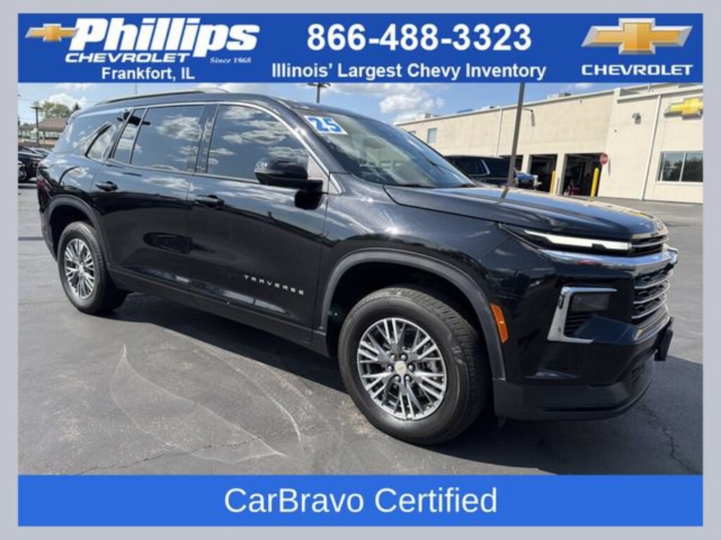 Used 2025 Chevrolet Traverse LT SUV