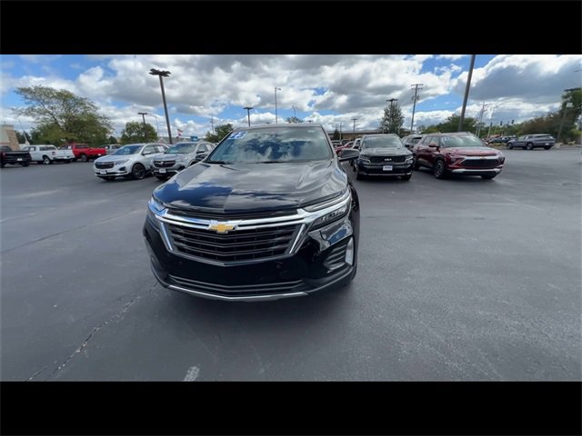 2023 Chevrolet Equinox LT photo 3