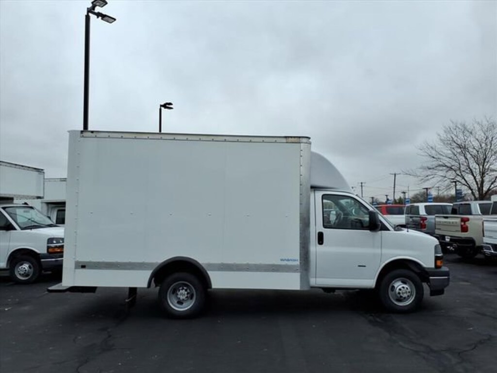 New 2025 Chevrolet Express Cutaway 3500 1WT Cutaway Van