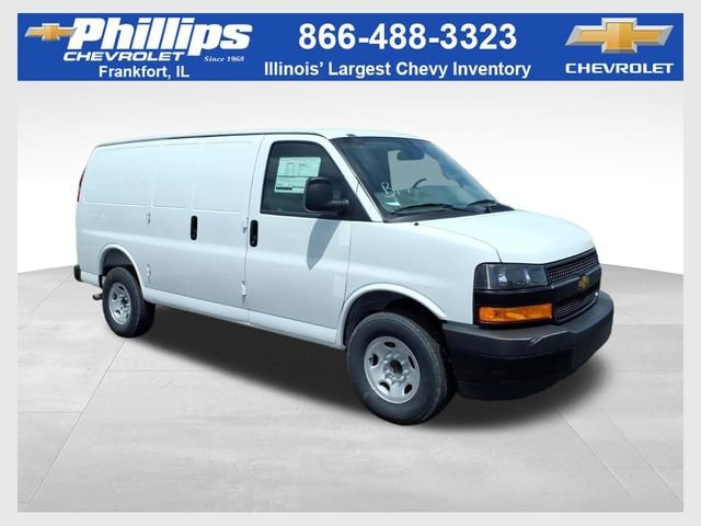 2026 Chevrolet Express 2500 Work Van HD's photo