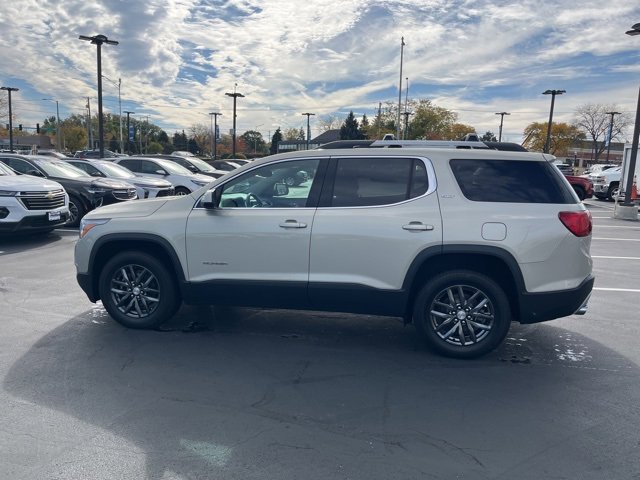 2017 Gmc Acadia SLT photo 3