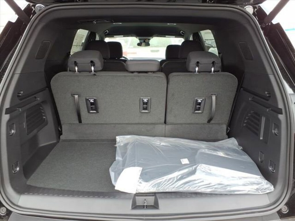 New 2026 Chevrolet Traverse LT SUV