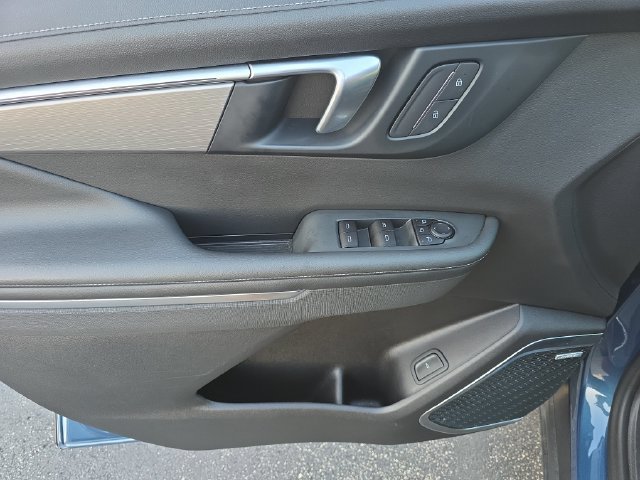 2025 Buick Enclave Preferred - Photo 10
