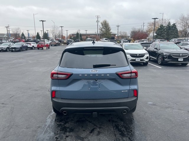 2025 Ford Escape ST-Line Select photo 4