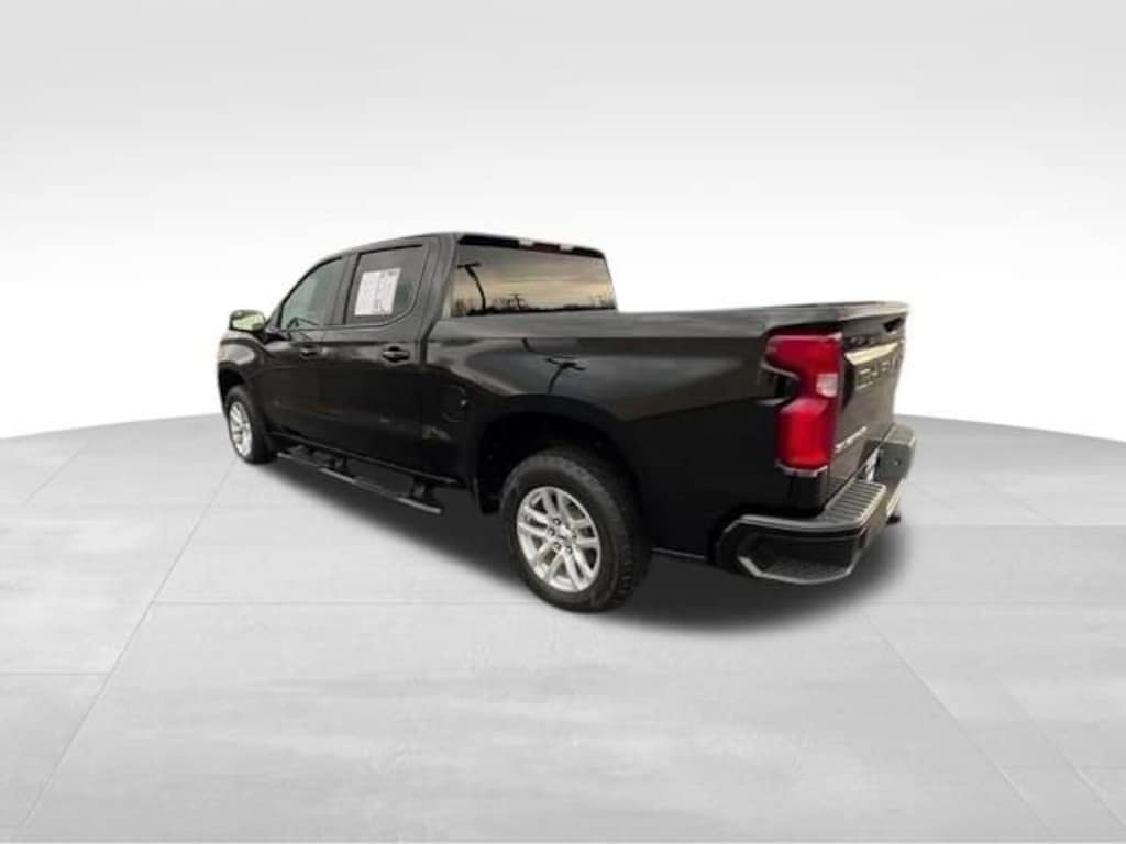 Used 2021 Chevrolet Silverado 1500 RST Truck