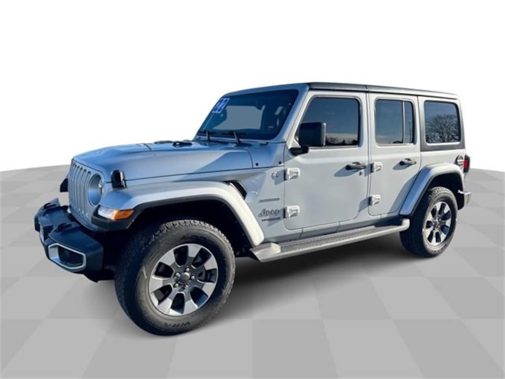 Used 2022 Jeep Wrangler Unlimited Sahara 4x4 SUV