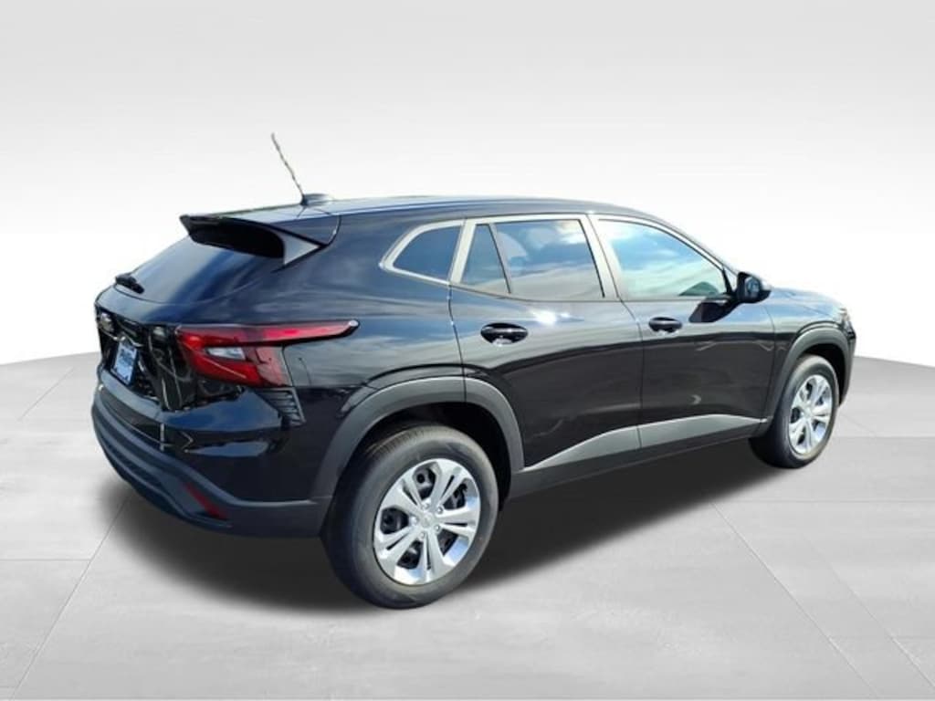 New 2026 Chevrolet Trax LS SUV