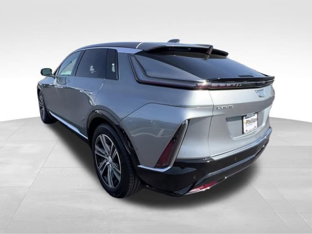 Used 2024 CADILLAC LYRIQ Luxury 1 SUV