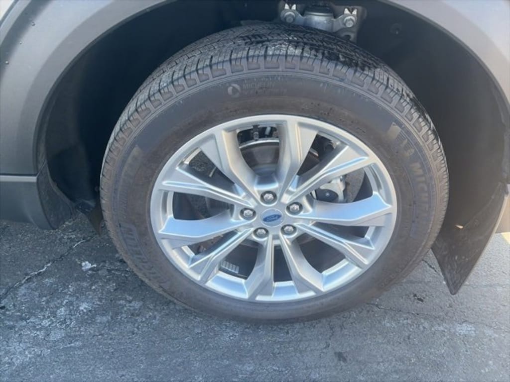 Used 2022 Ford Explorer Limited SUV