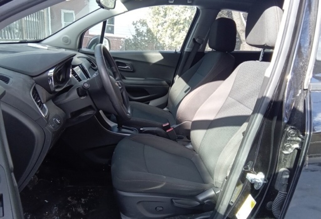 Certified 2022 Chevrolet Trax LS SUV