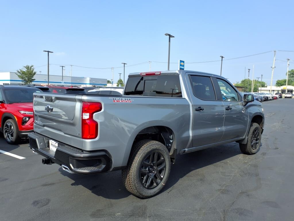 New 2025 Chevrolet Silverado 1500 LT Trail Boss Truck Crew Cab