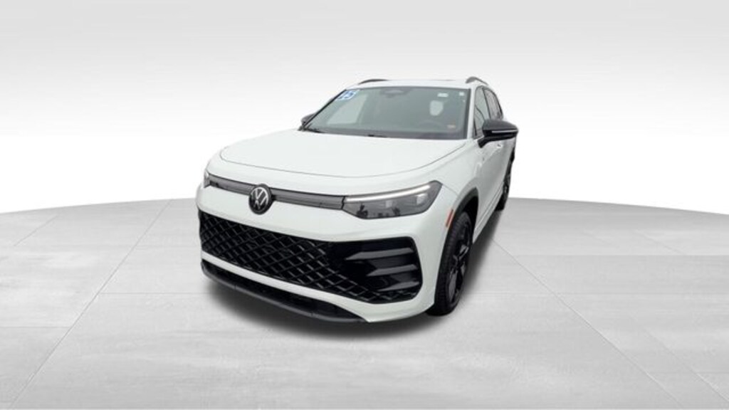 Certified 2025 Volkswagen Tiguan 2.0T SE R-Line Black SUV