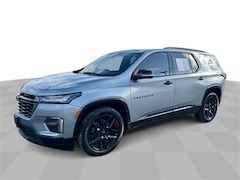 2023 Chevrolet Traverse Premier SUV