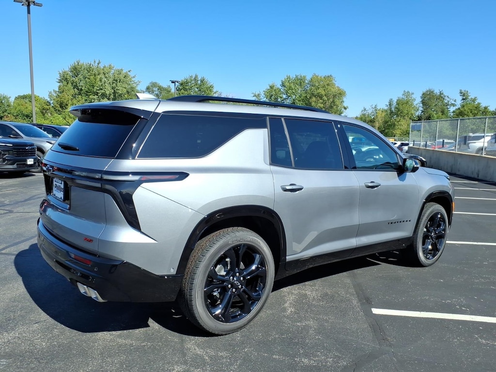 New 2027 Chevrolet Traverse RS SUV