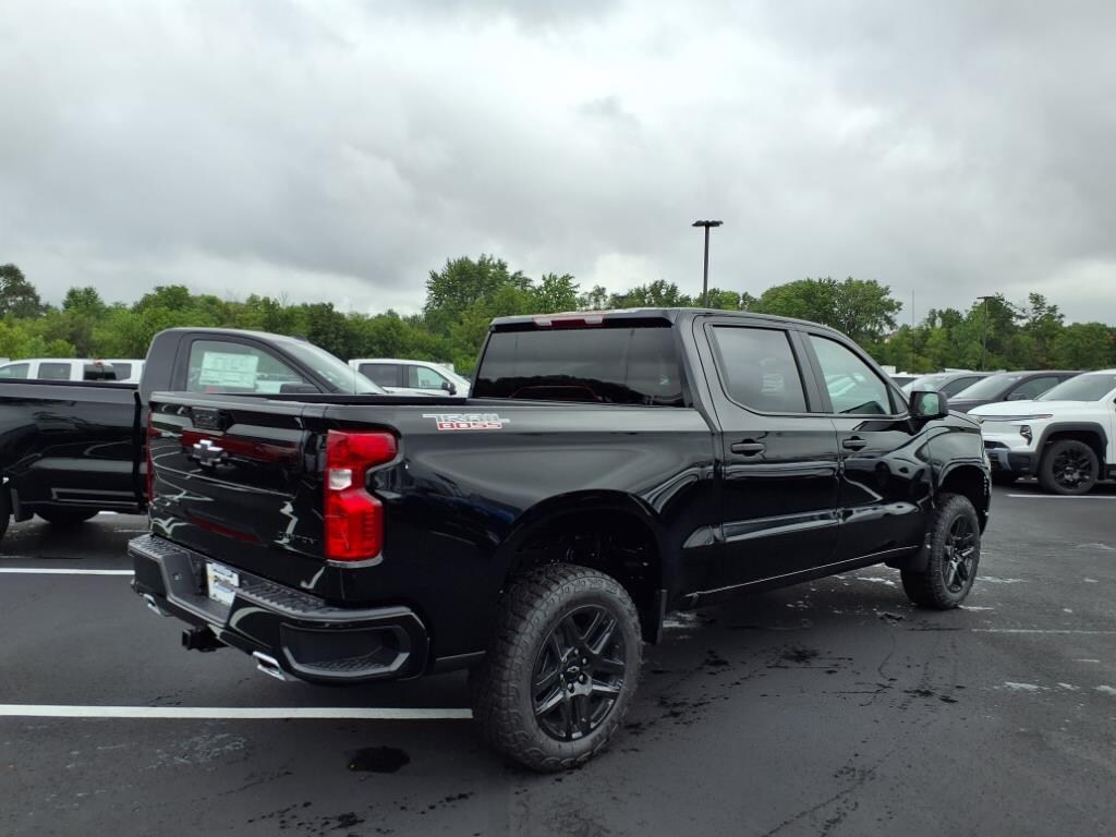 New 2026 Chevrolet Silverado 1500 Custom Trail Boss Truck Crew Cab