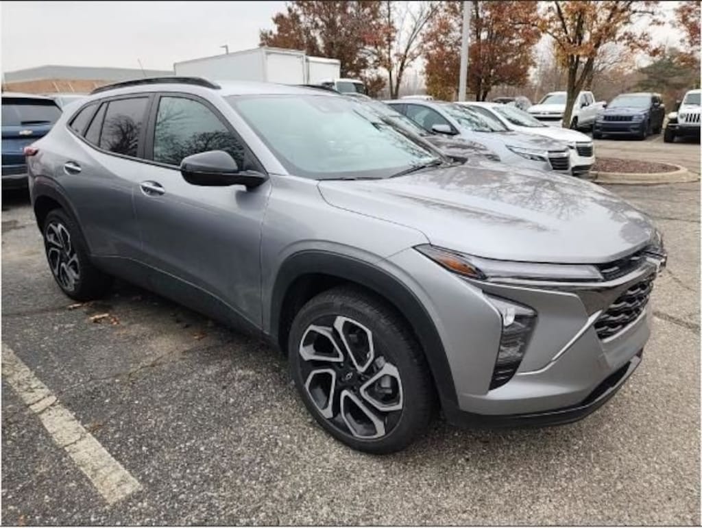 Certified 2025 Chevrolet Trax 2RS SUV