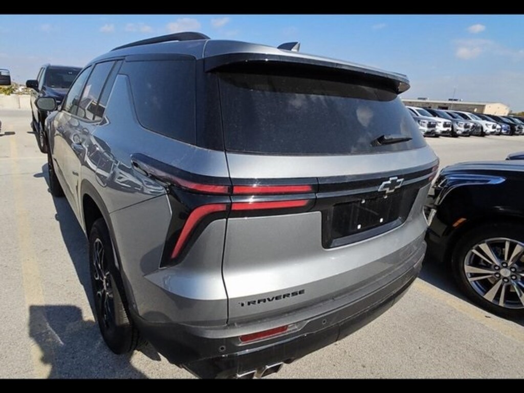 Certified 2024 Chevrolet Traverse LT SUV