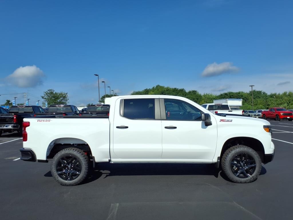 New 2026 Chevrolet Silverado 1500 Custom Trail Boss Truck Crew Cab