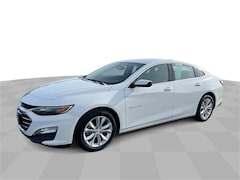 New 2022 Chevrolet Malibu LT Sedan for Sale in Bourbonnais, IL