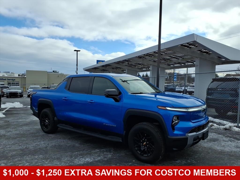 New 2025 Chevrolet Silverado EV LT Truck Crew Cab