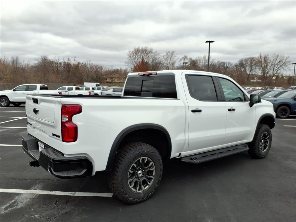New 2026 Chevrolet Silverado 1500 ZR2 Truck Crew Cab