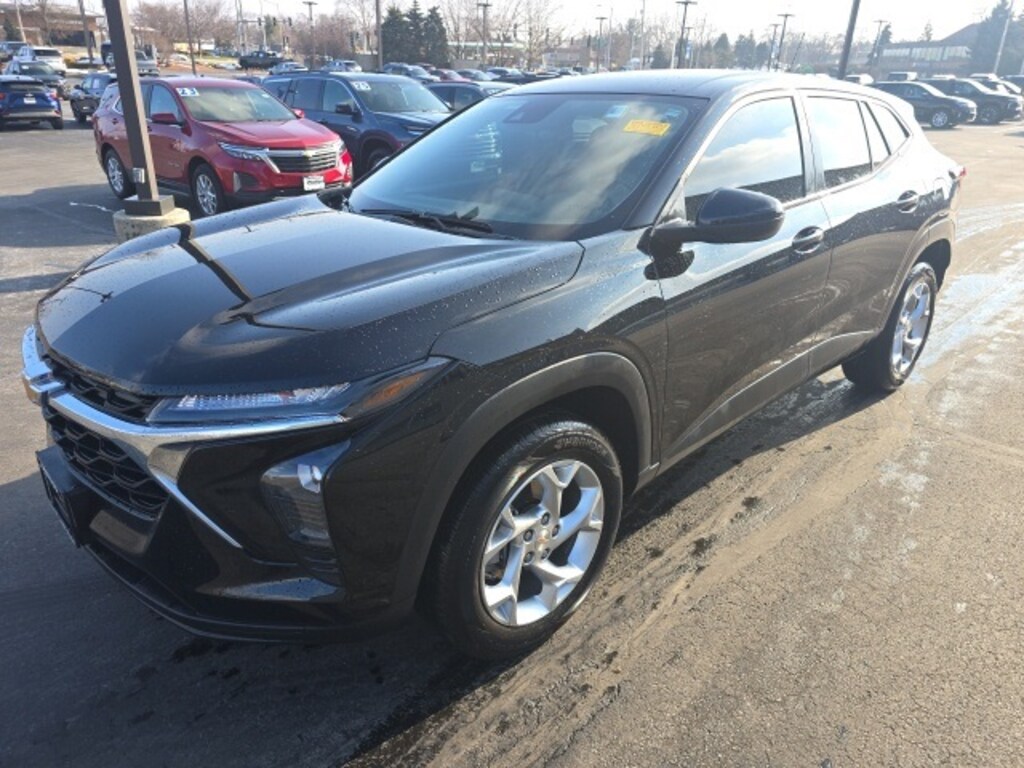 Certified 2025 Chevrolet Trax LS SUV