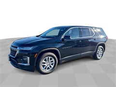 2023 Chevrolet Traverse LS SUV