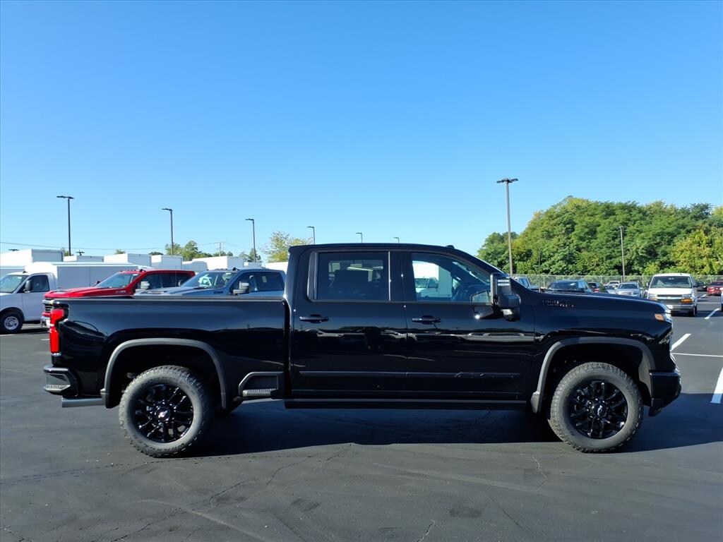 New 2026 Chevrolet Silverado 2500 HD High Country Truck Crew Cab