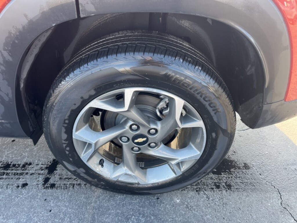 Certified 2024 Chevrolet Trax LT SUV